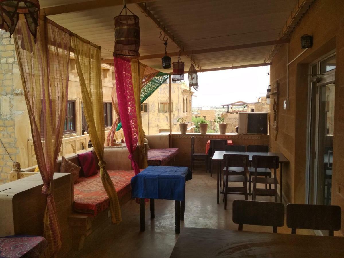 Artist Haveli And Safari Hotel