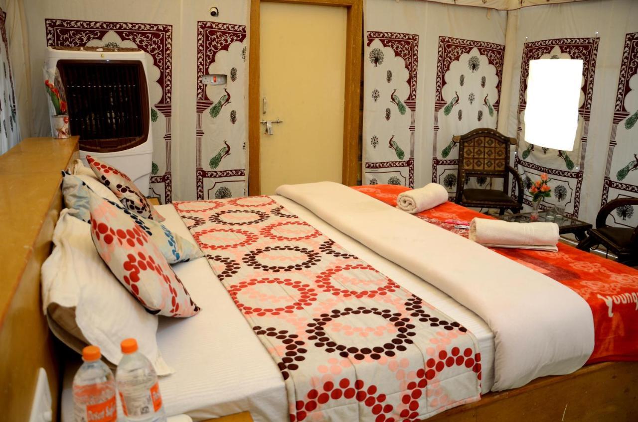Resort Oasis Camp Sam