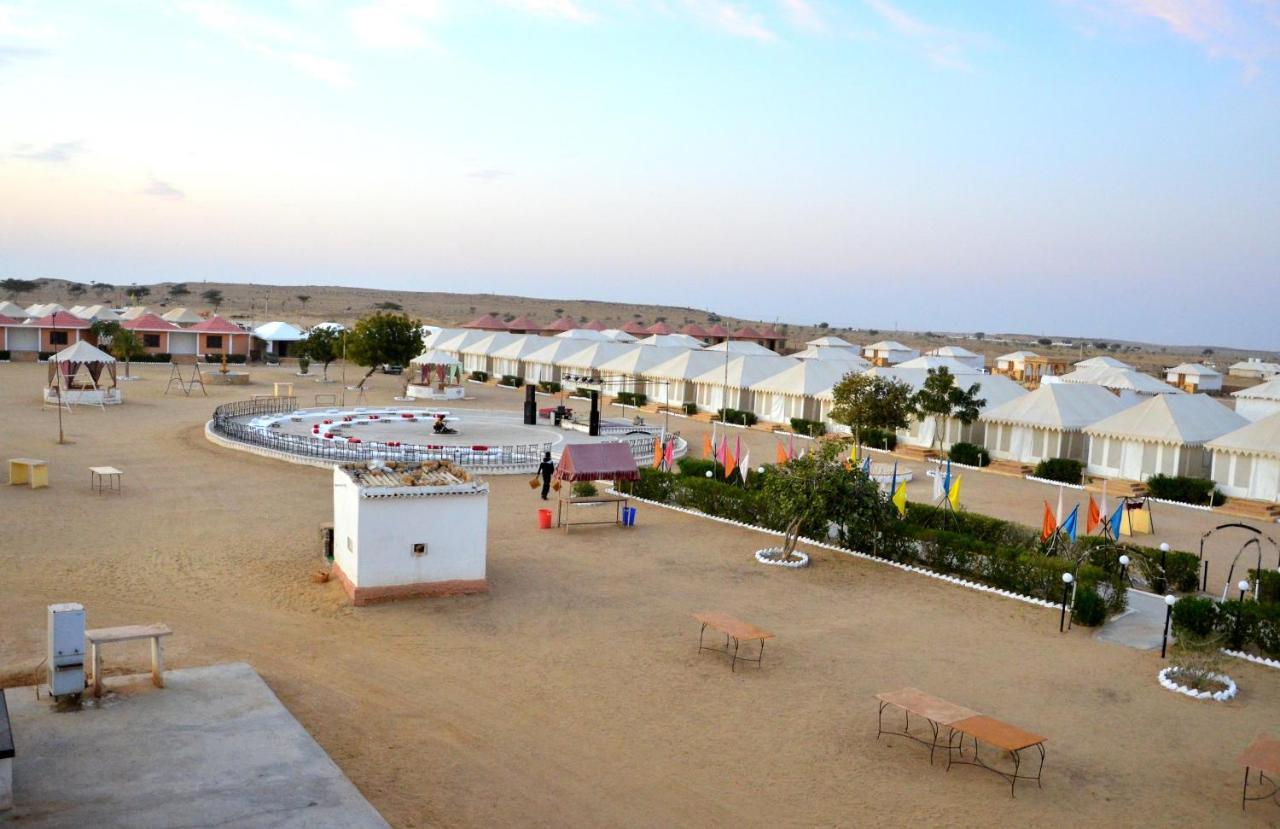 Oasis Camp Sam Resort 3*