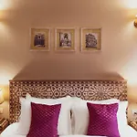 Hotel Jasmin Home