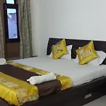 Hotel Suman Palace