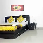 Hotel Suman Palace