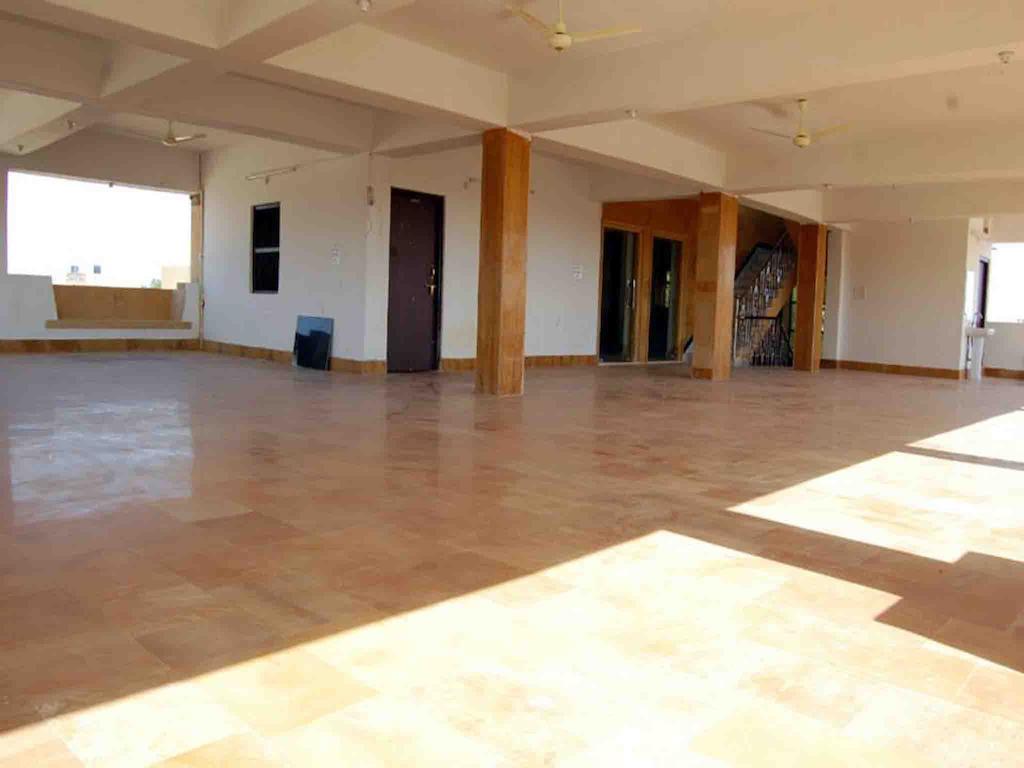 Golden Sandstone &resort Bed & Breakfast