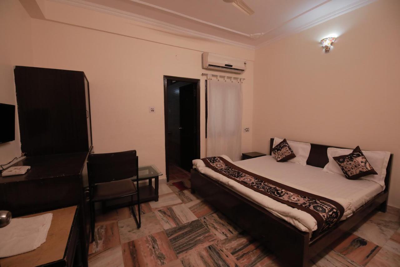 Eden Hotel 3*