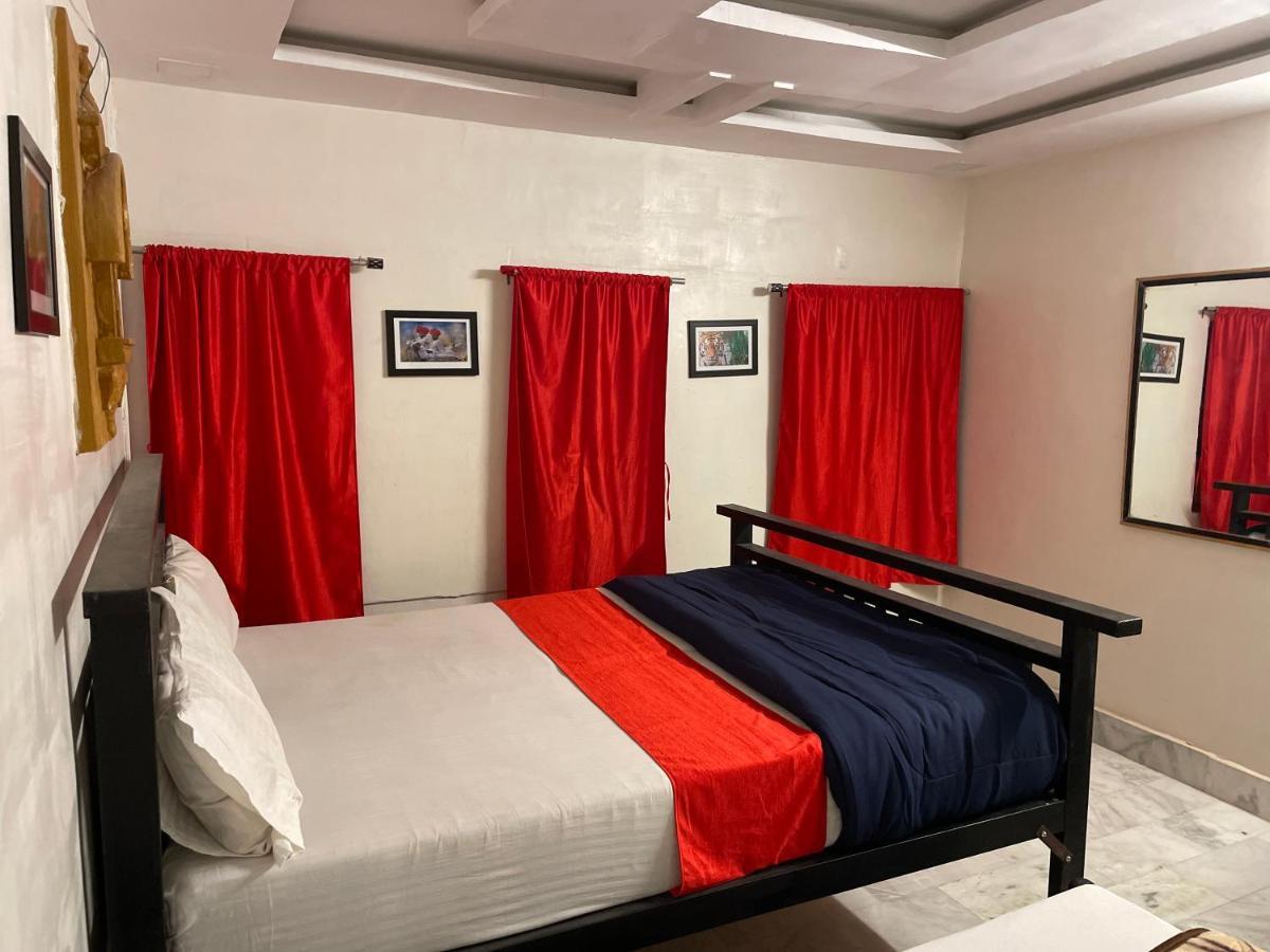 Dilbar Safari Hostel