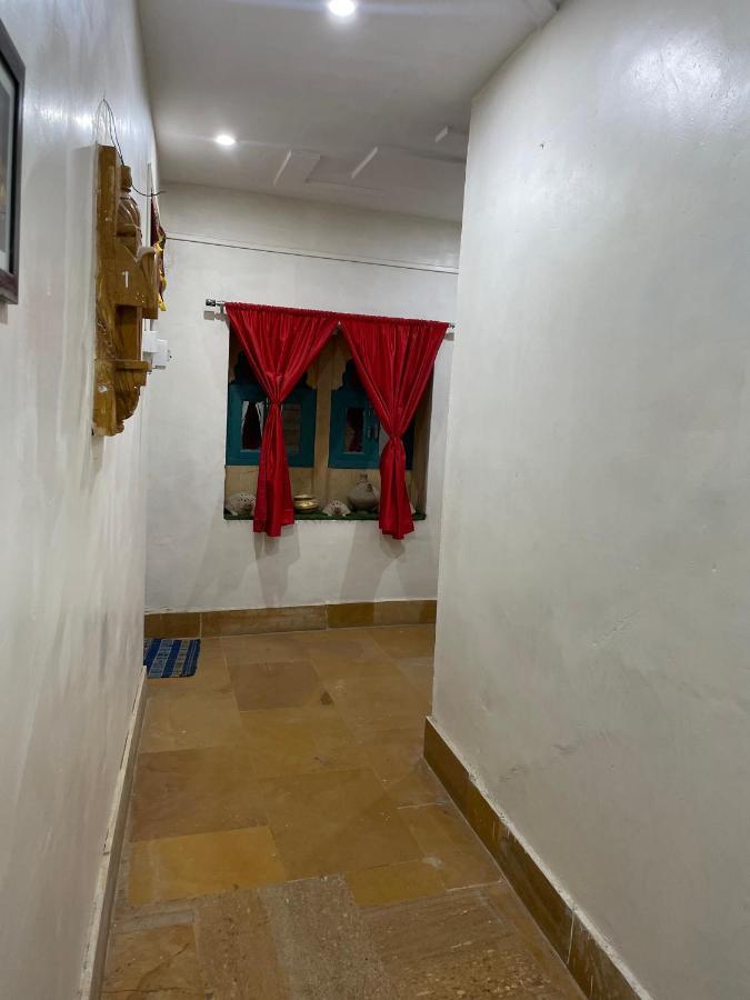 Dilbar Safari Hostel *