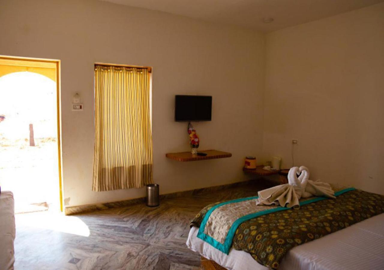 Desert Valley * Jaisalmer