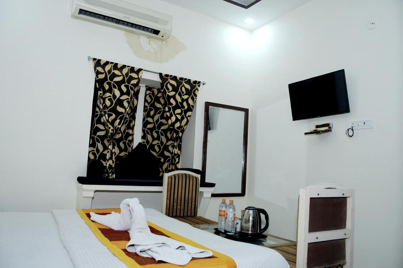 Ultimate Heritage Hotel 2*