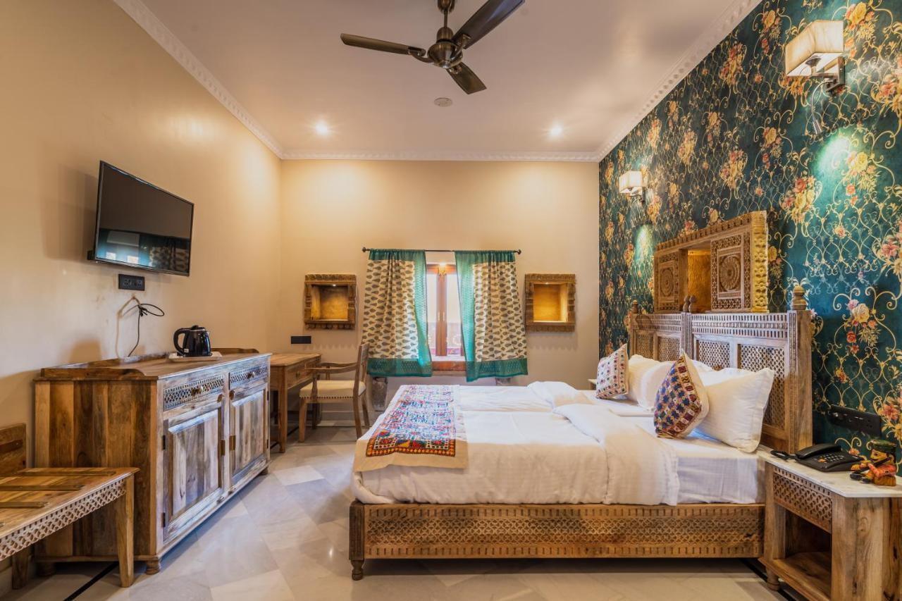 Hotel K D Palace - Heritage On *