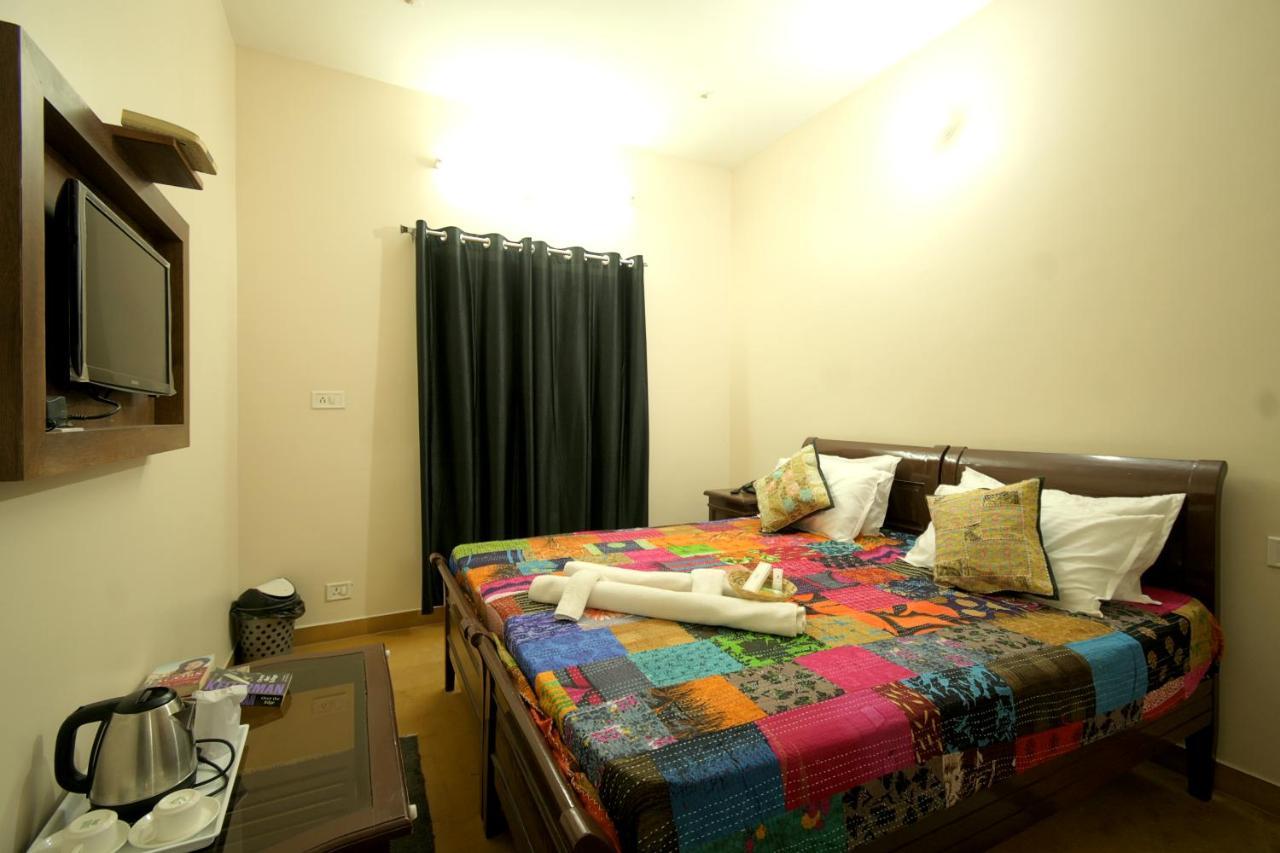 Sanjay Hotel
