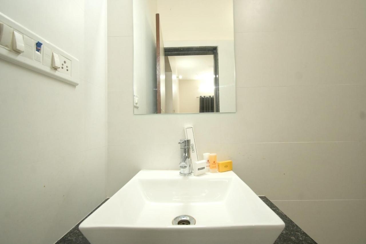 Sanjay Hotel