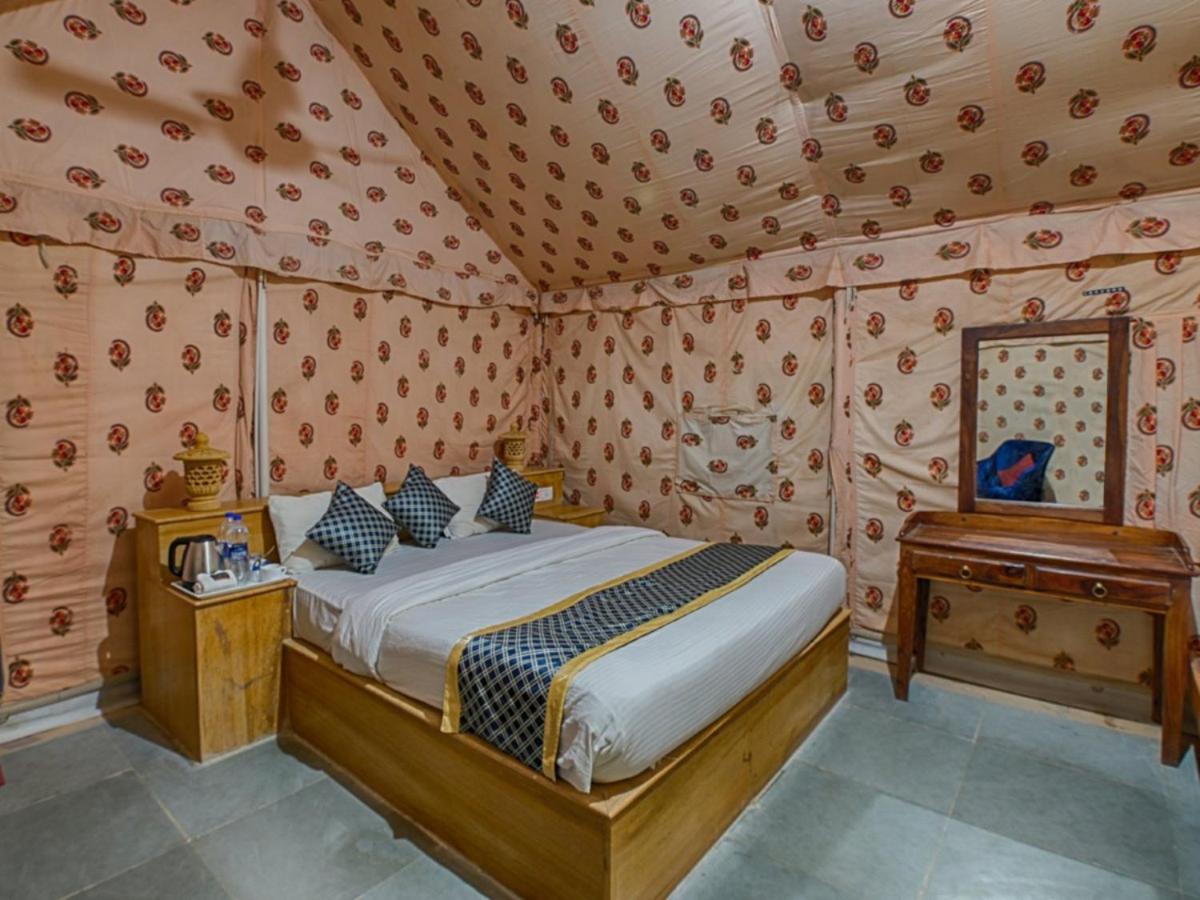 Sam Safari Camp