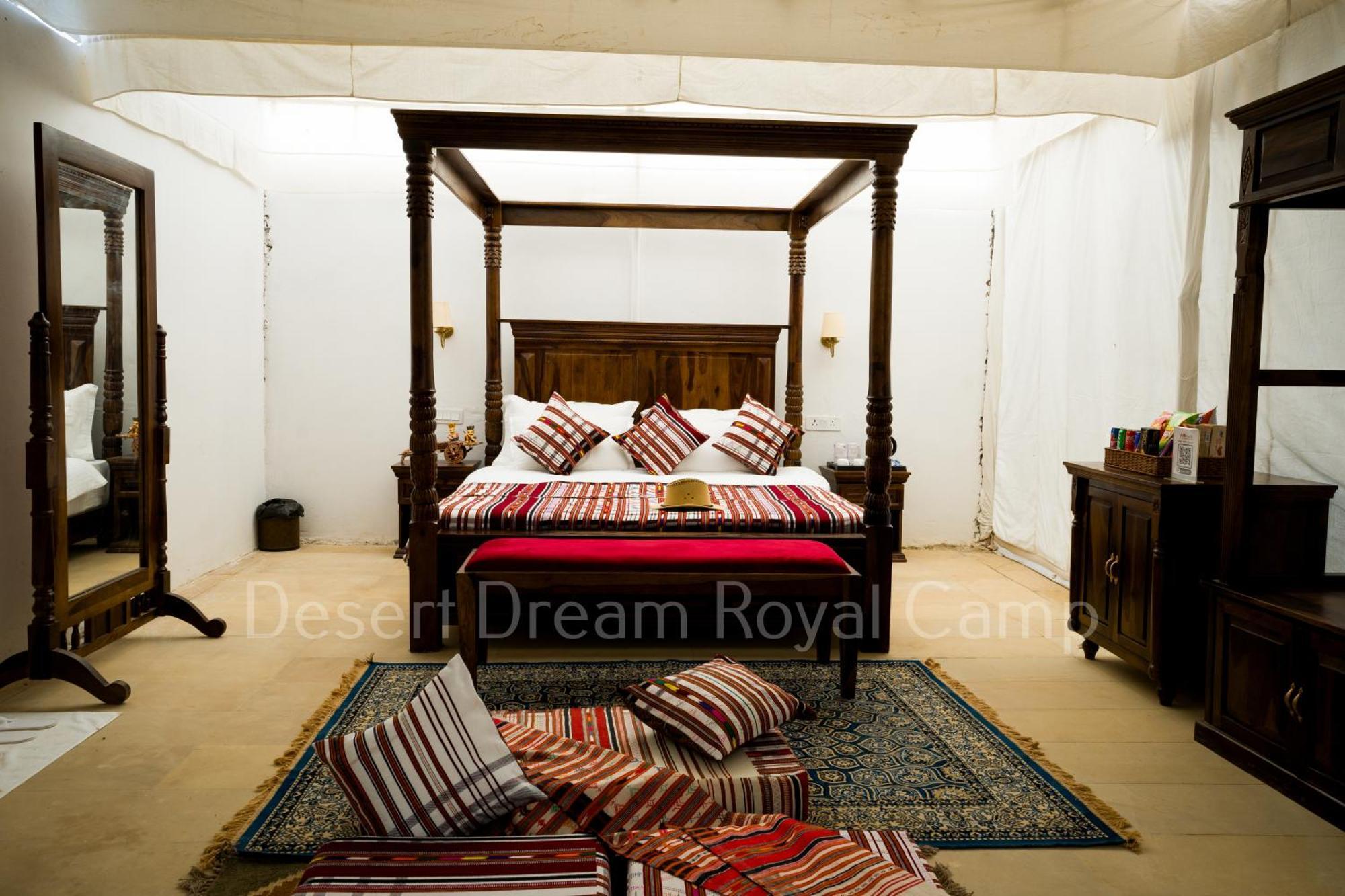 Desert Dream Royal Camp With Pool 3* Jaisalmer