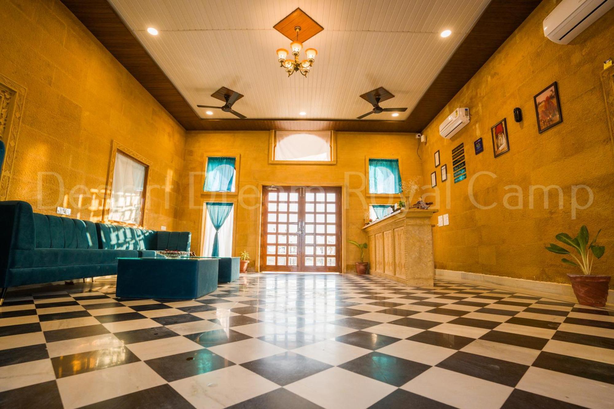 Resort Desert Dream Royal Camp With Pool