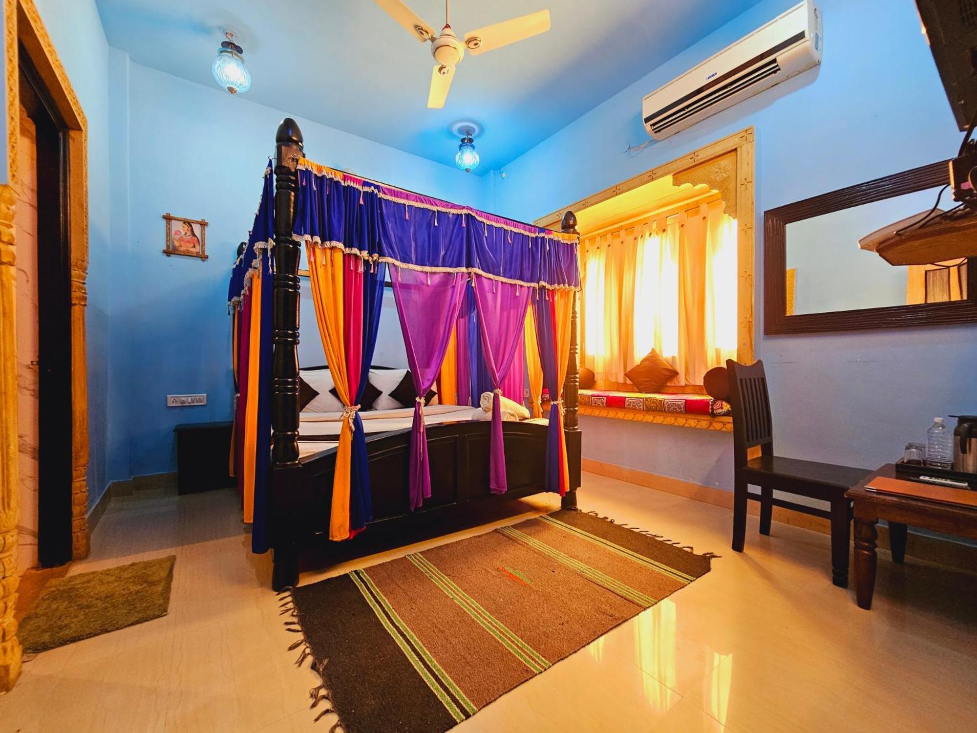 Royal Haveli Hotel