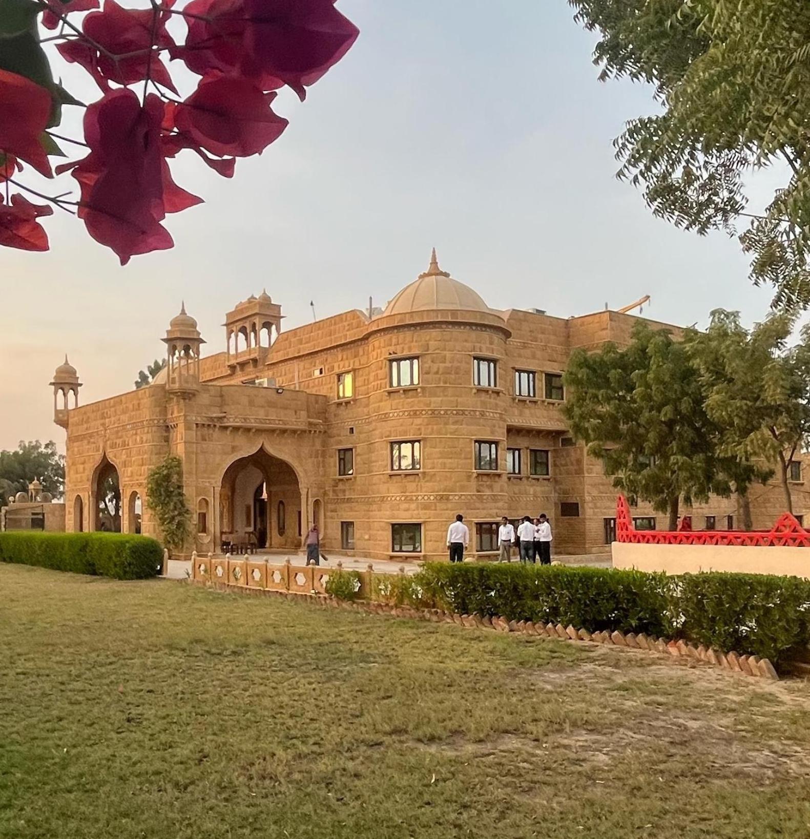 Jaisalgarh Hotel 3*