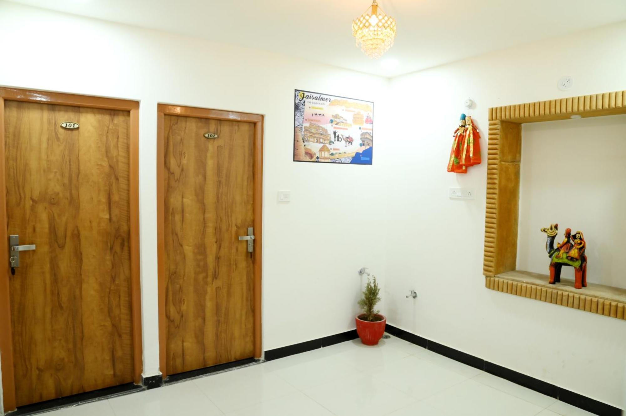 The Travel Bug Hotel Jaisalmer