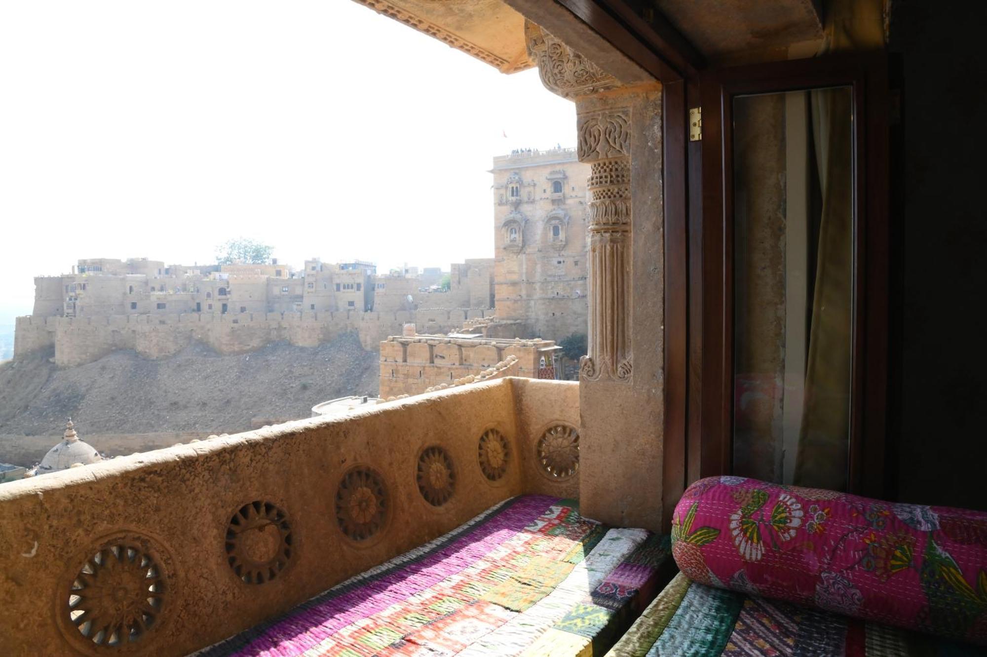 K D Palace - Heritage On *