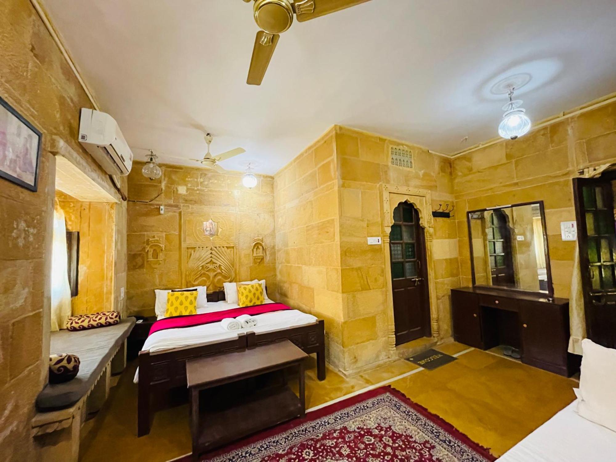 Nirmal Haveli 3*