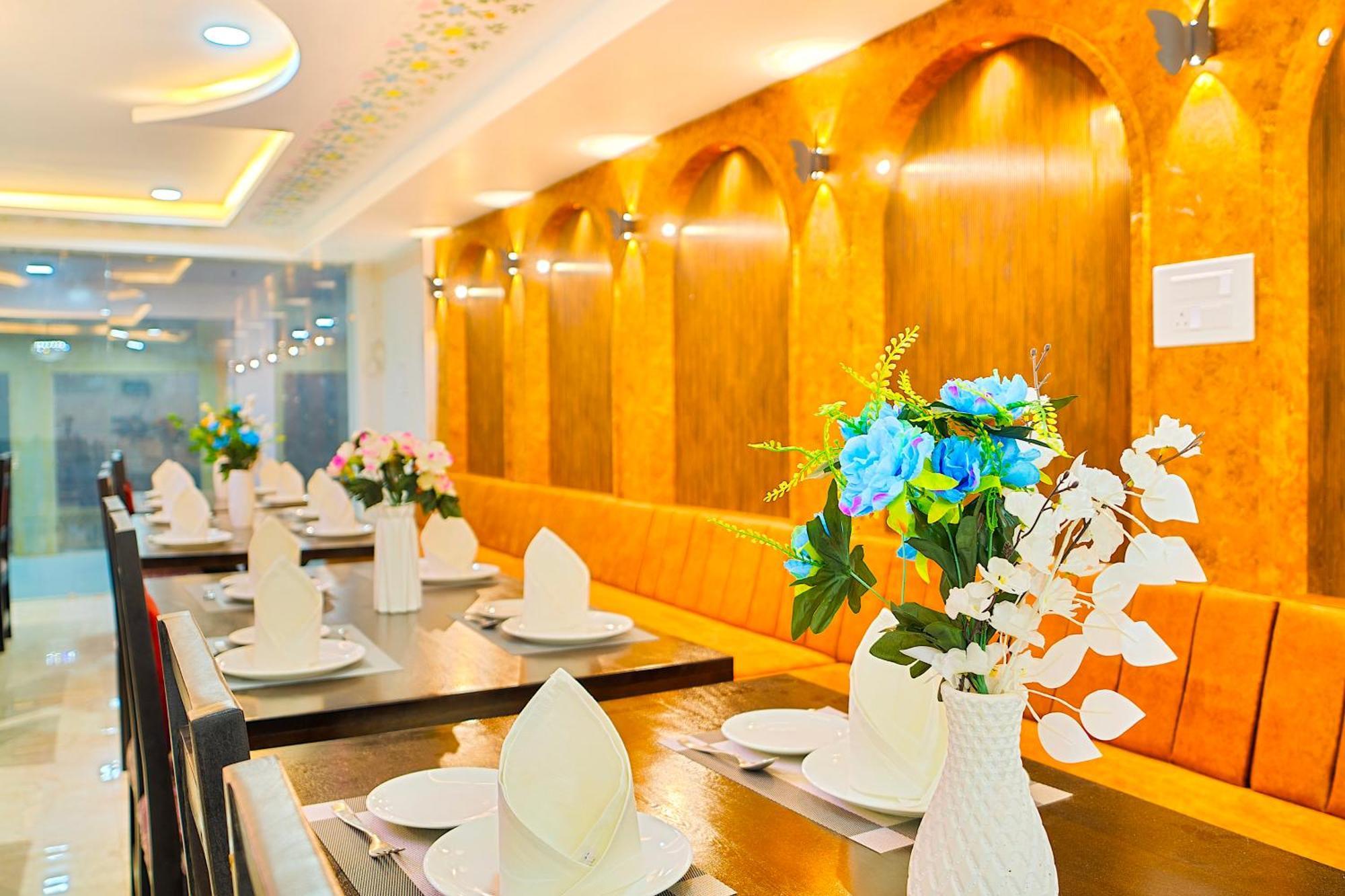 Jaisal - Pure Veg Hotel