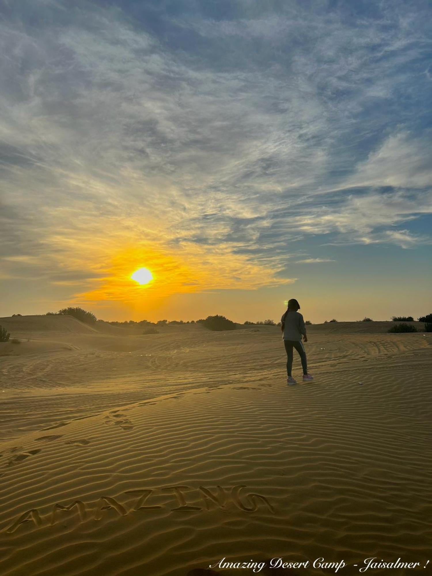 Amazing Desert Camp Resort Jaisalmer