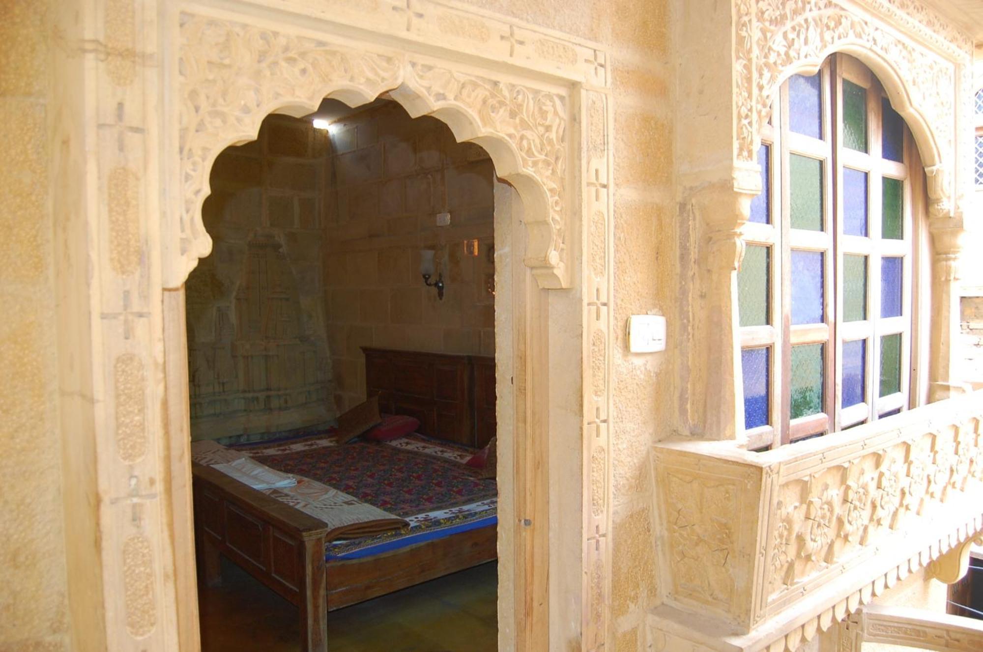 Deep Mahal Bed & Breakfast *
