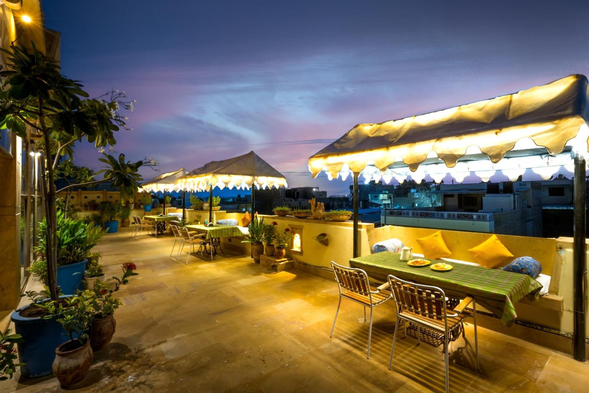 Heritage House Hotel