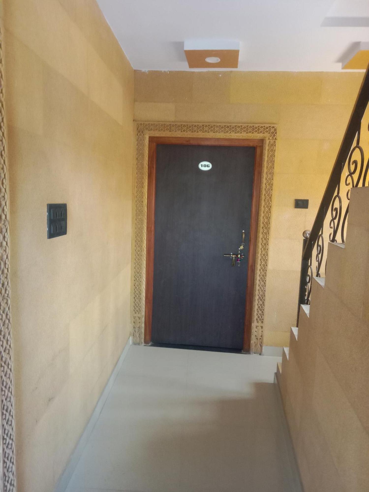 Neem Haveli Hotel