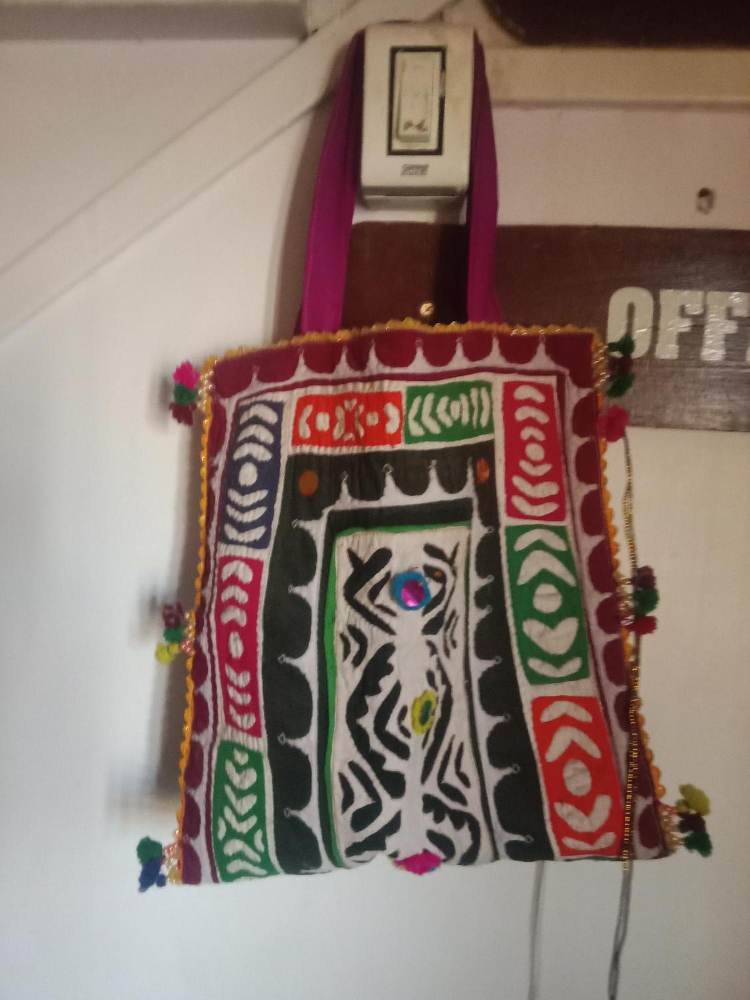 Neem Haveli 2*