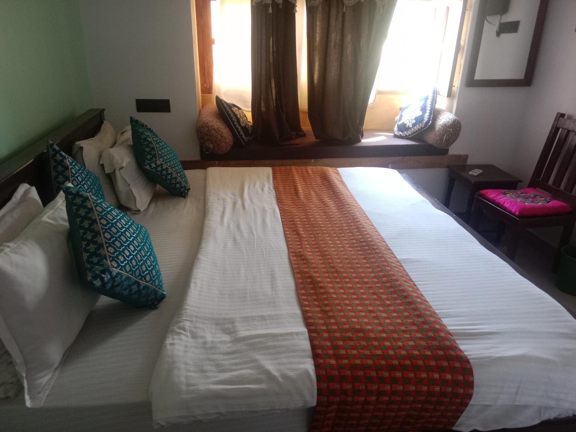Hotel Neem Haveli 2*