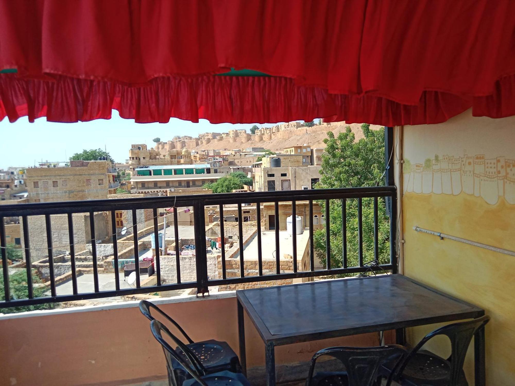 Neem Haveli Hotel