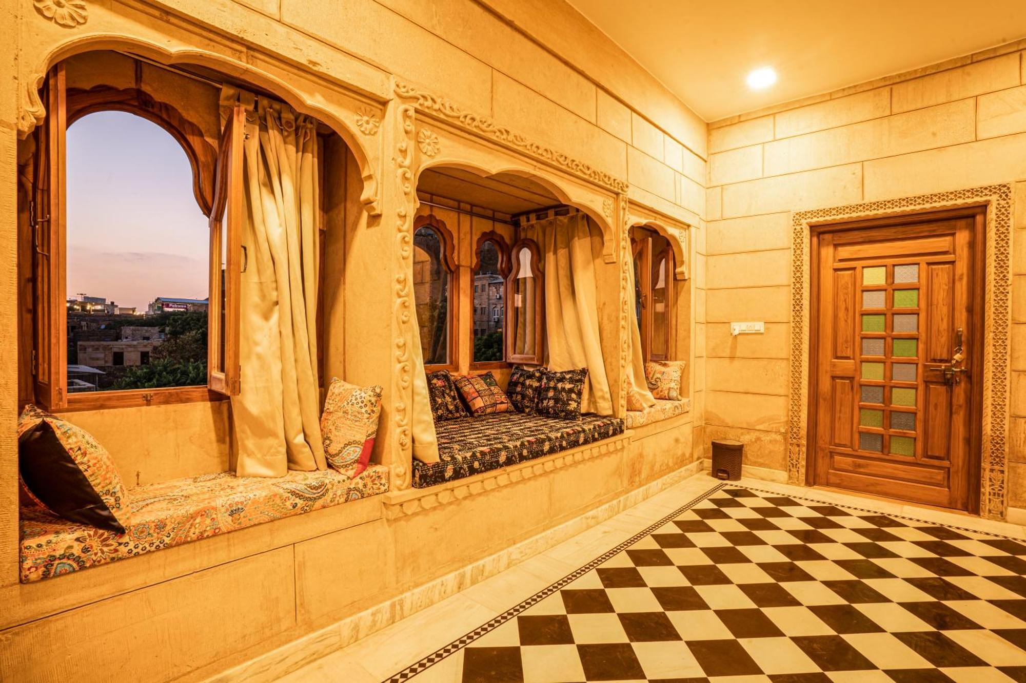 Fateh A Luxury Boutique