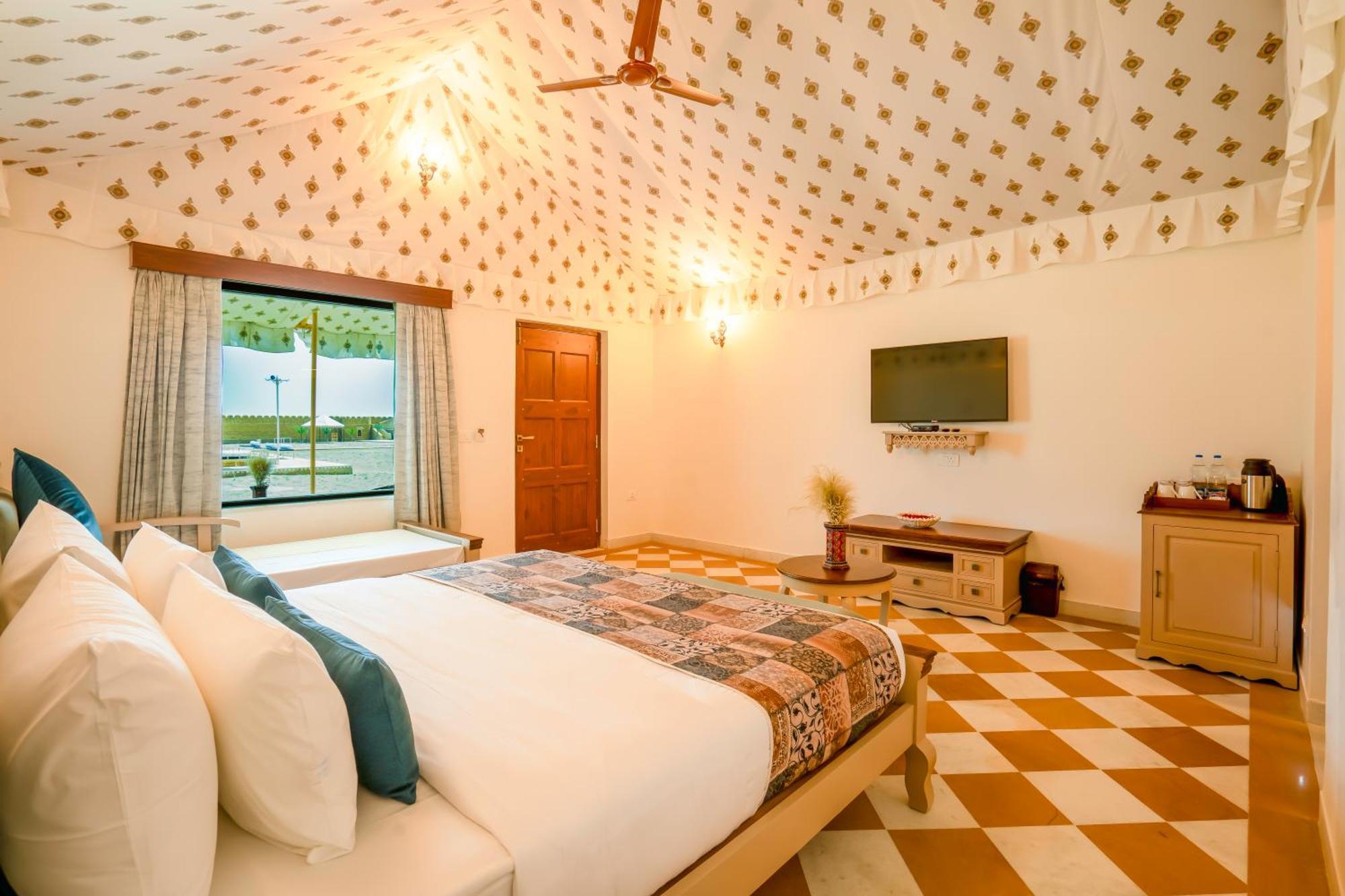 Resort Marugarh Camp And