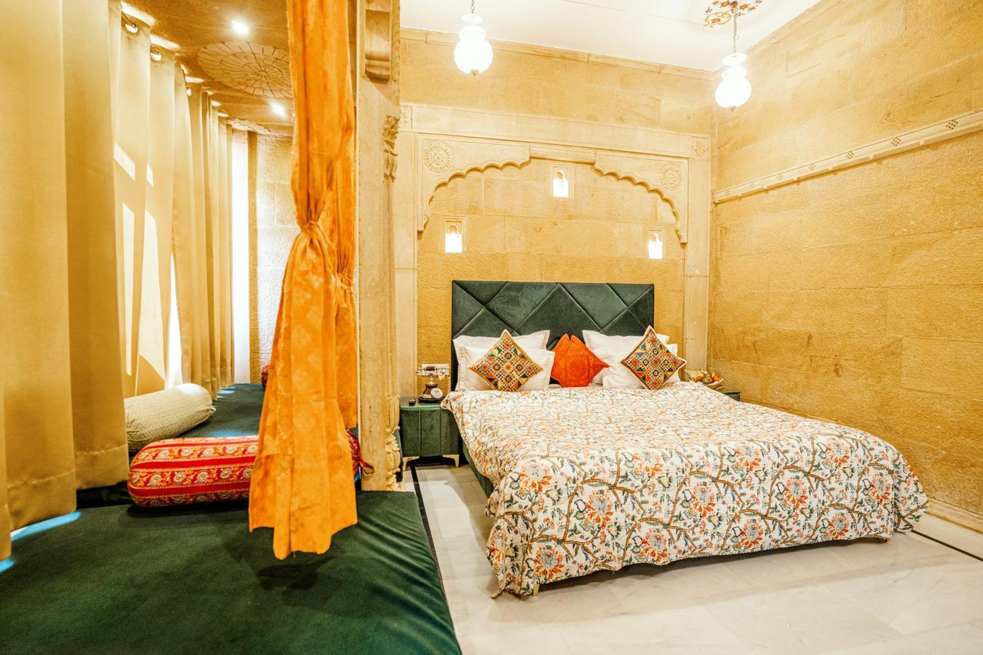 Bed & Breakfast Garh Meera - A Sensational Boutique Jaisalmer