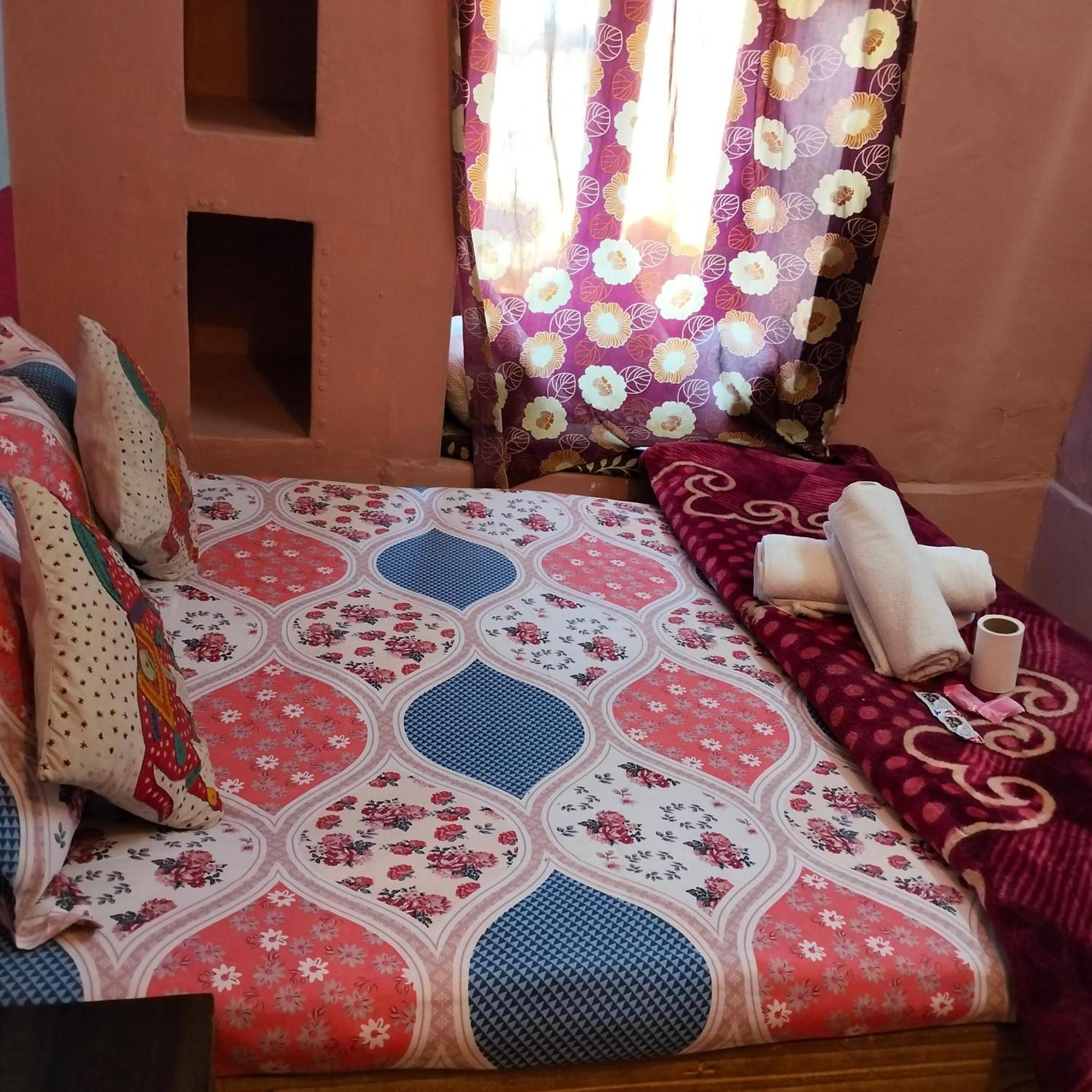 Hostel Peace &