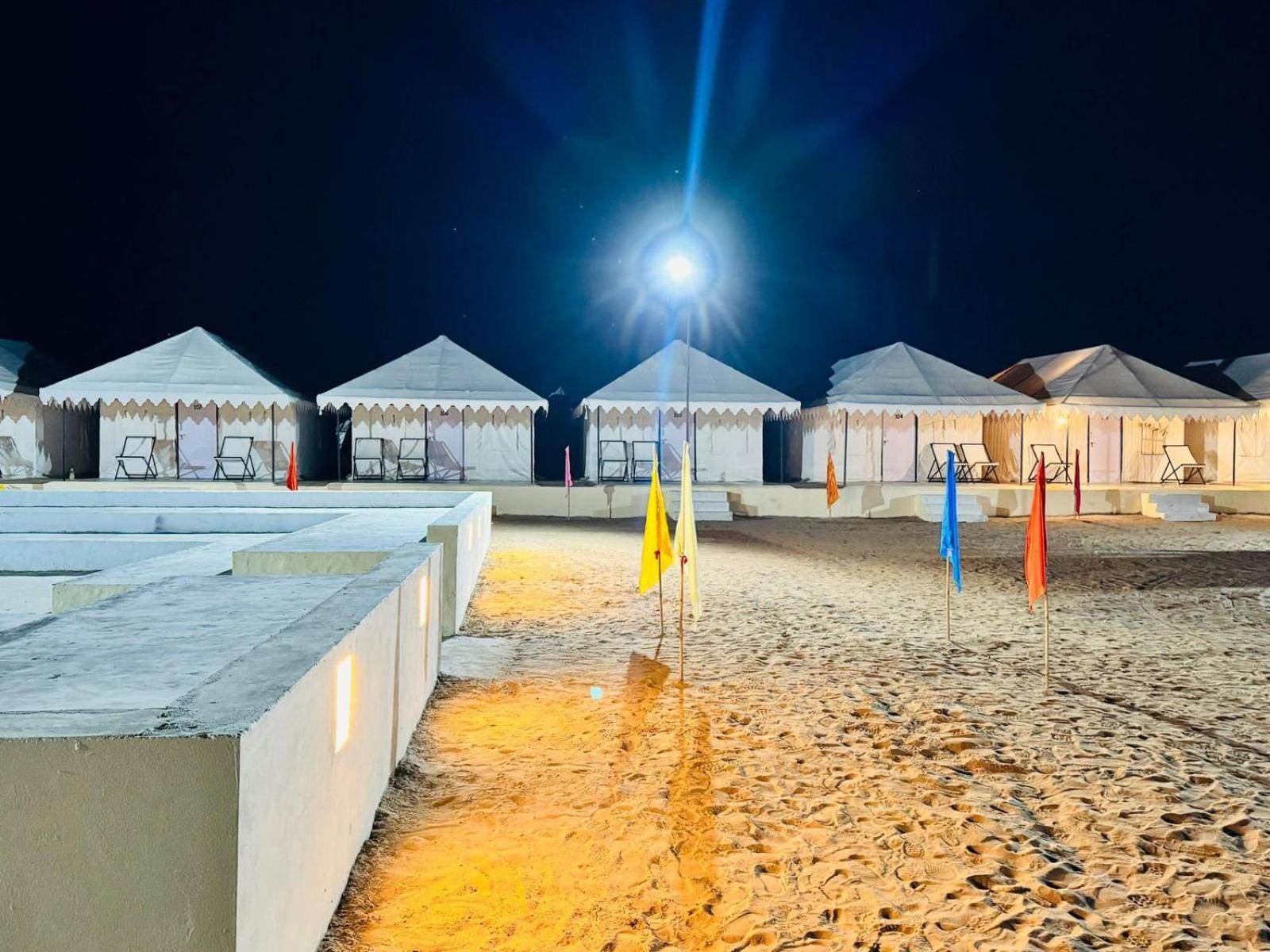 Resort Desert Galaxy Camp *