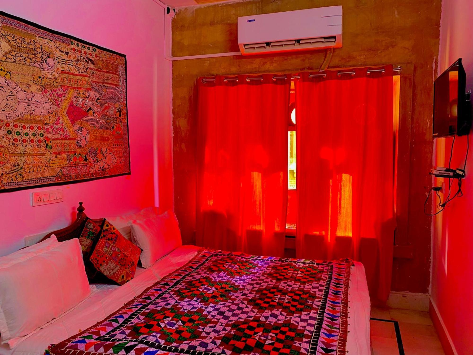 Music * Jaisalmer