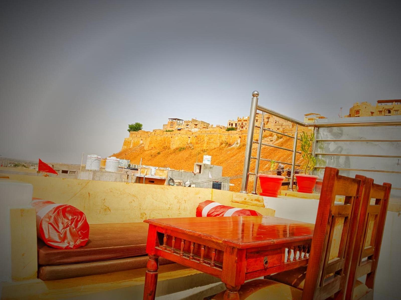 Hotel Garh Jaisalmer