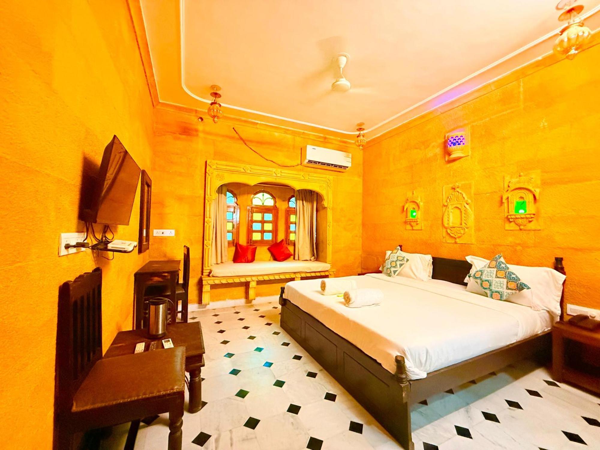Wonbin Safari * Jaisalmer