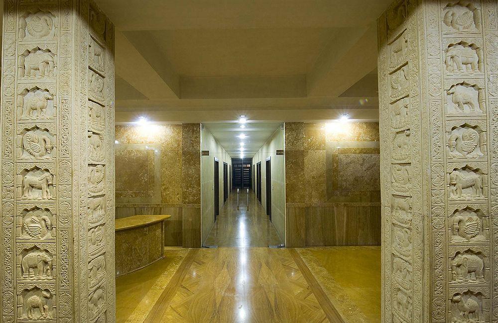 Hotel Shanti Residency 2*