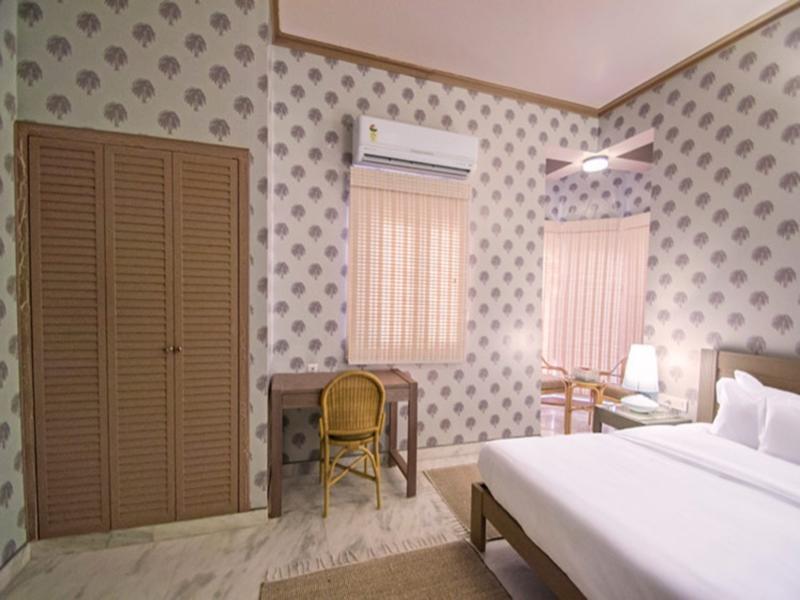 Neem Haveli 2*