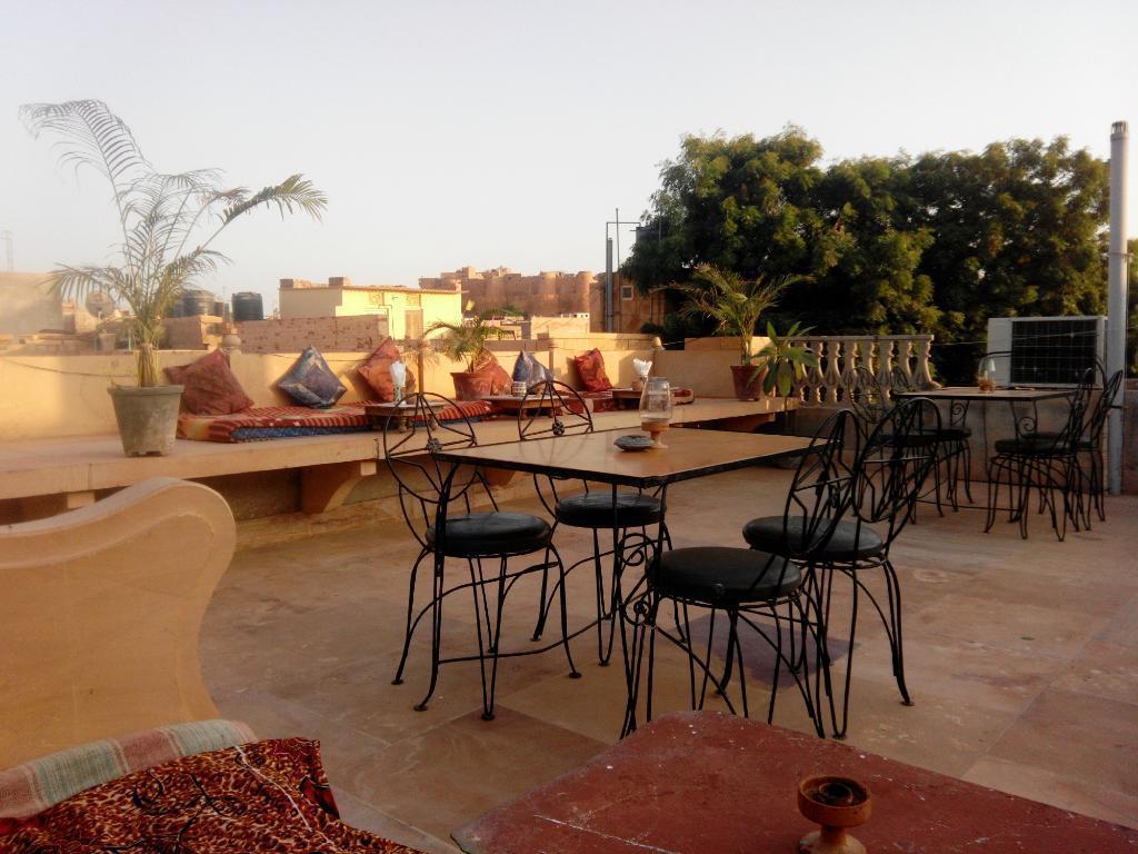 Hotel Arya Haveli
