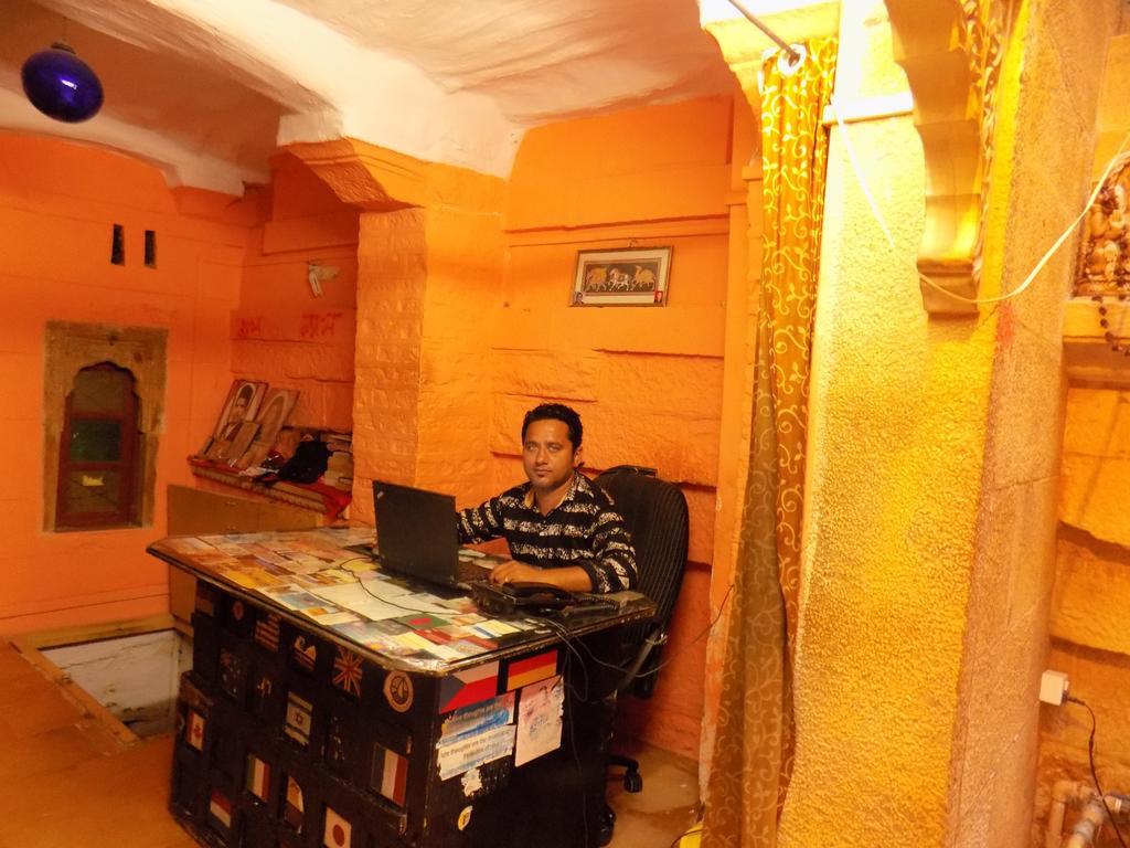 Deep Mahal Bed & Breakfast *
