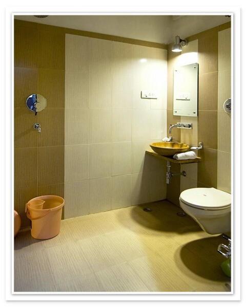 Shanti Residency Hotel 2*