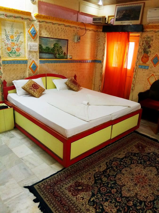 Paradise 3* Jaisalmer