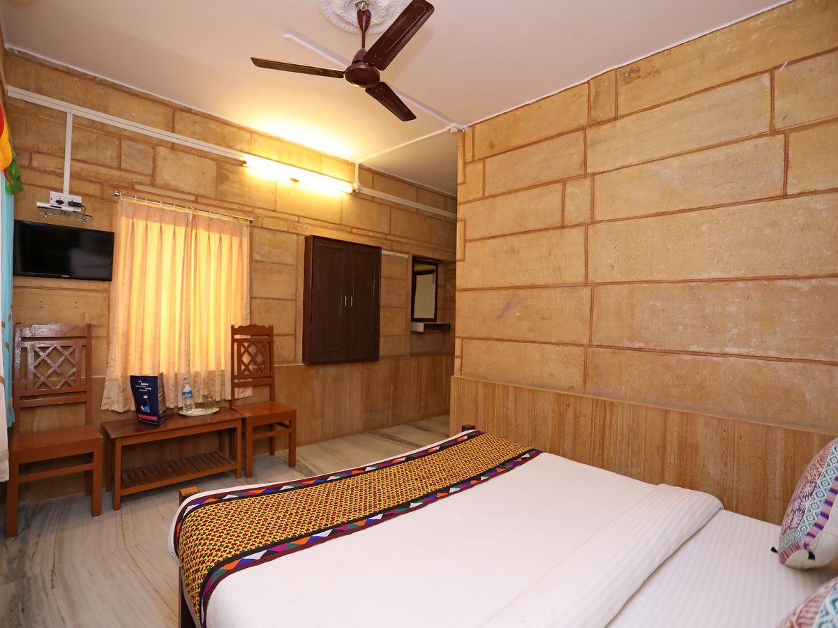 Hotel Oyo 7426 Classic 3*