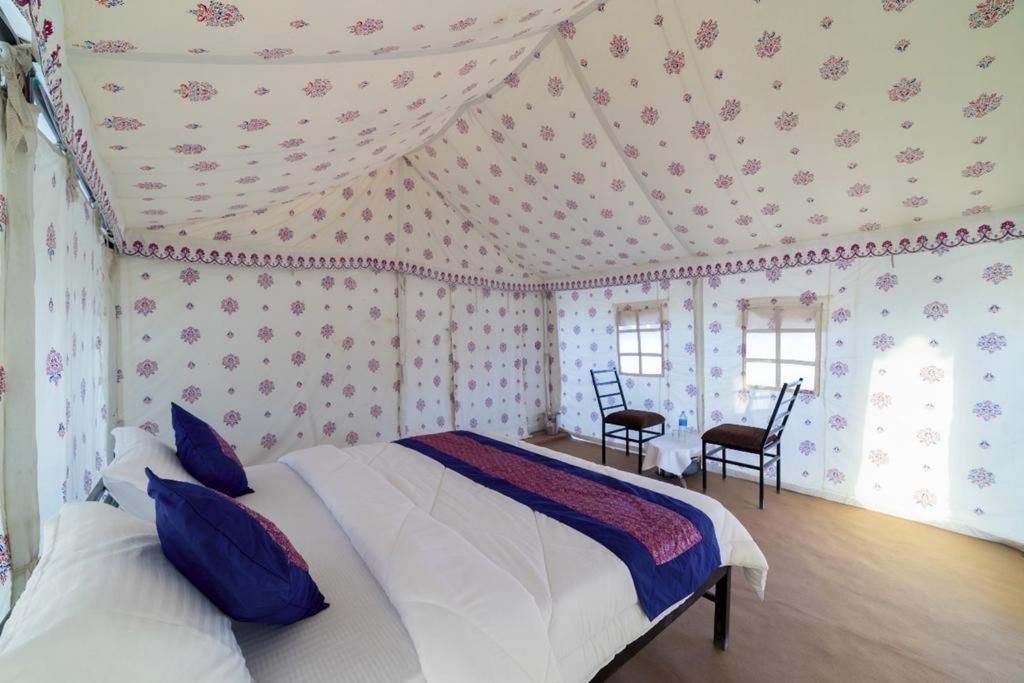 Deep Mahal Bed & Breakfast *